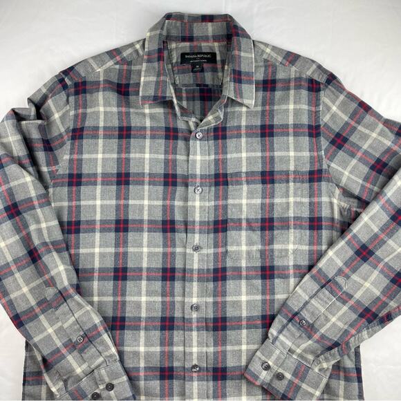 Banana Republic Lightweight Flannel Button Down Shirt - Picture 2 of 6